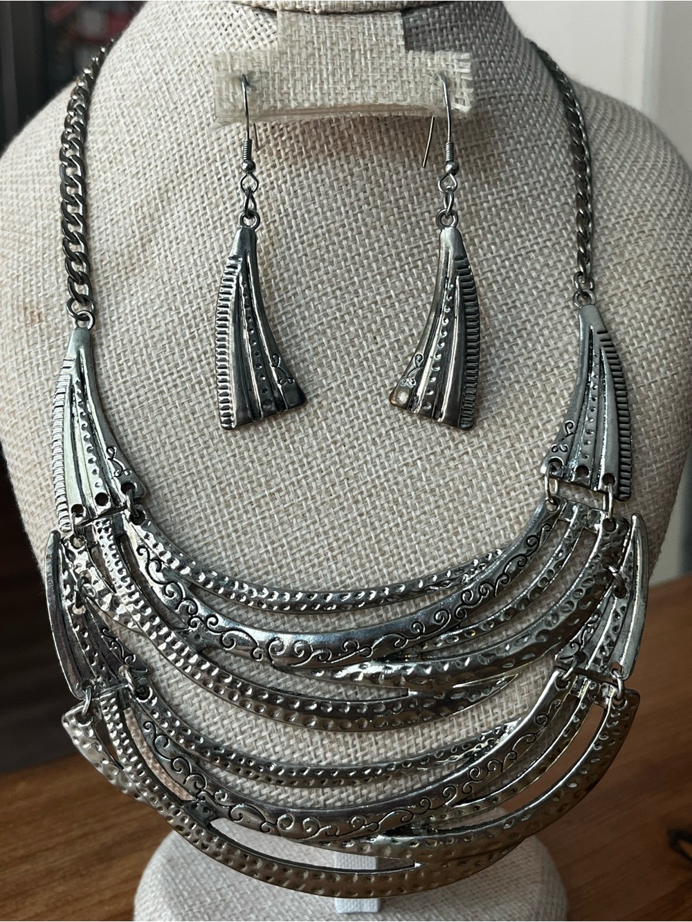 Textured Bib Necklace Silver-Tone Multi-Layer Statement & Earrings Set